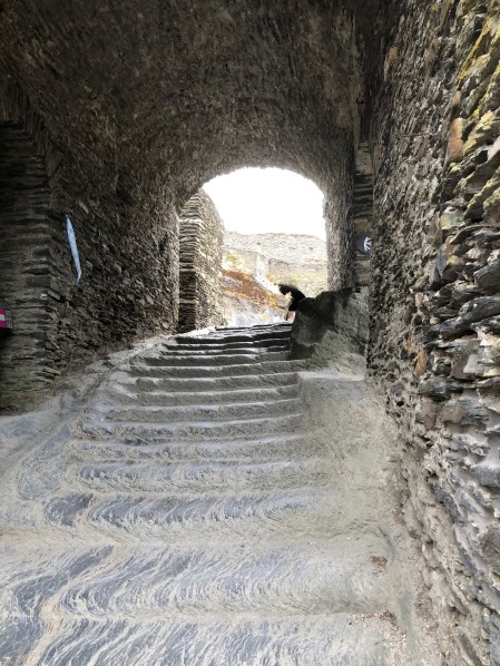 Castle trail passage